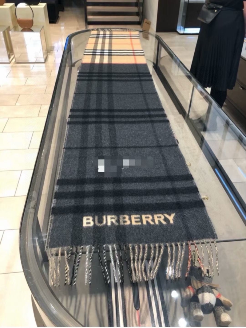 BURBERRY